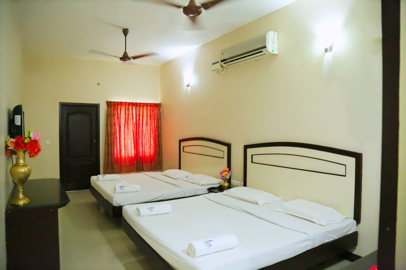 Family suite (1)