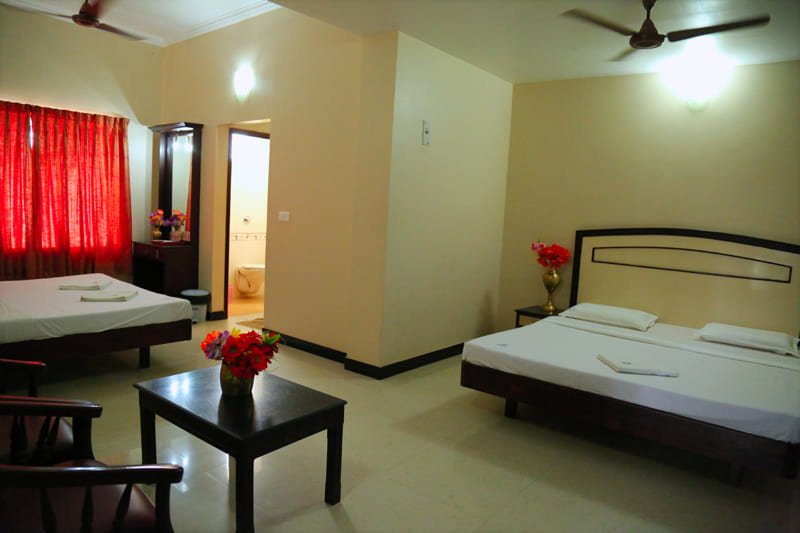 Family suite (3)