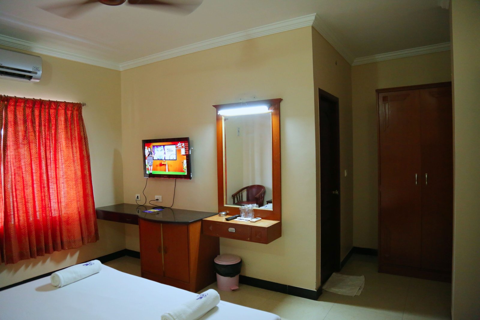 Hotel Vels court - Standard Room (3)